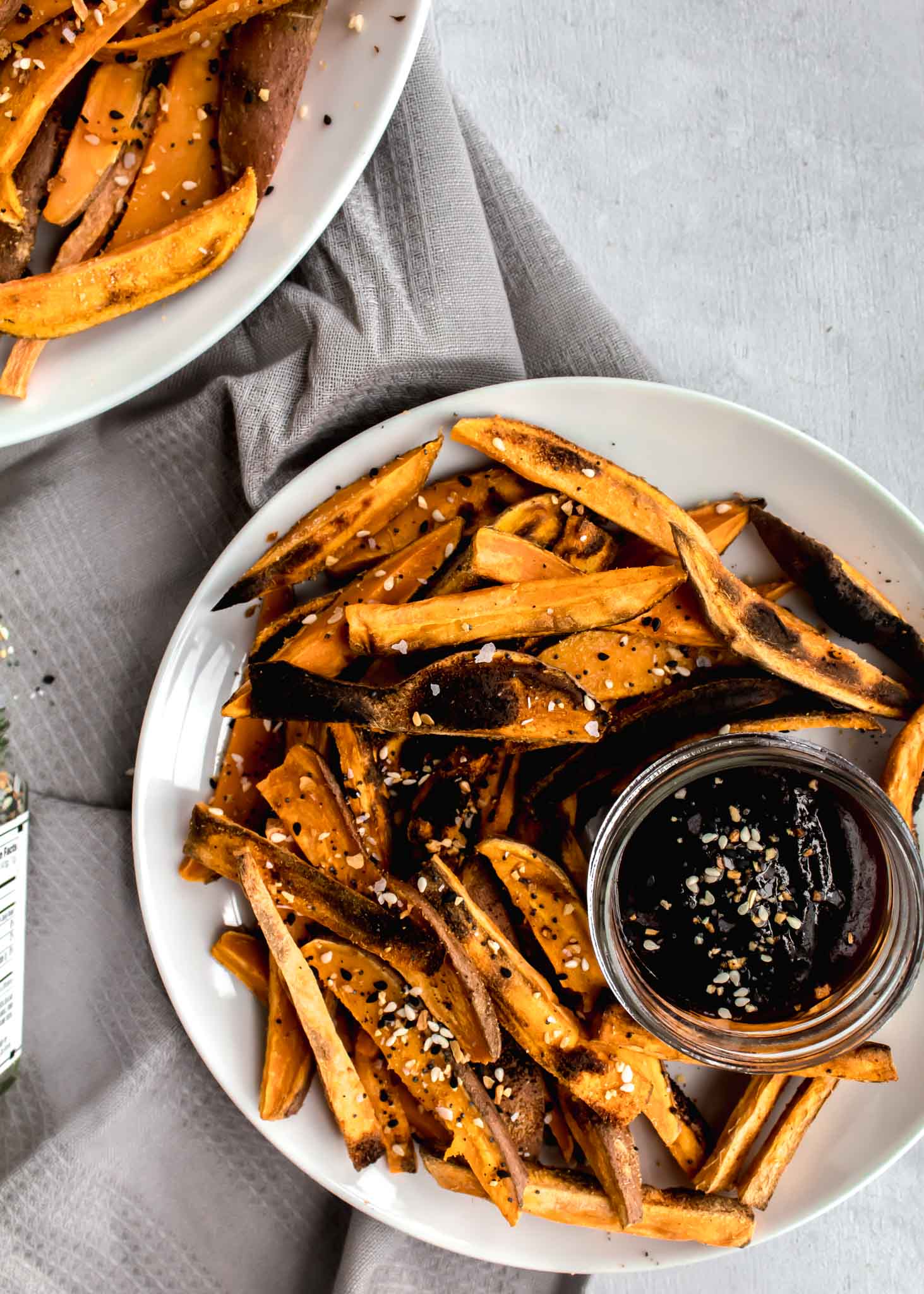 Seasoned Baked Sweet Potato Fries. - The Pretty Bee