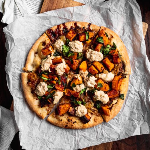roasted-butternut-squash-and-caramelized-onion-pizza